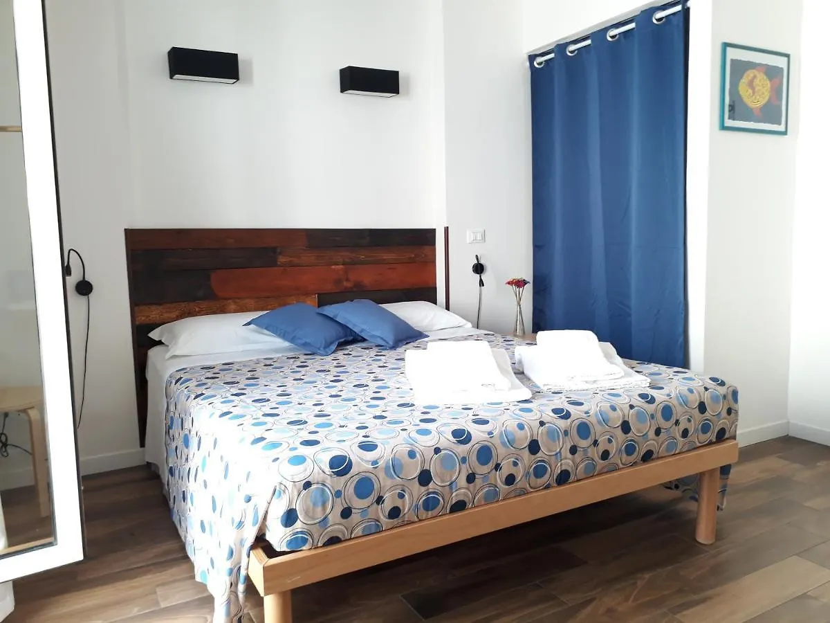 Isola Bed And Breakfast Syracuse Italy